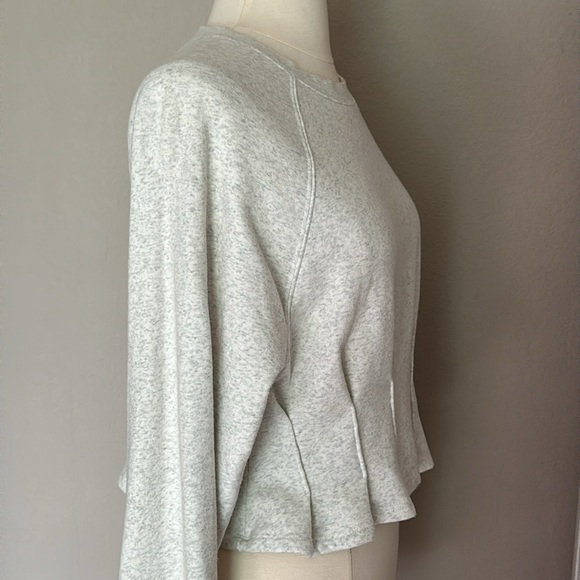 Amuse Society Stylish Cinched Sweatshirt Pullover XS - Picture 9 of 9